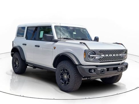 New 2026 Ford Bronco Badlands AWD/4WD image 3