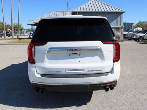 Used 2021 GMC Yukon Denali w/ Denali Ultimate Package image 9