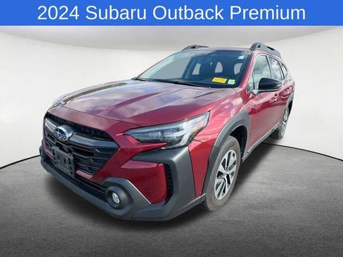 Used 2024 Subaru Outback Premium AWD/4WD image 1