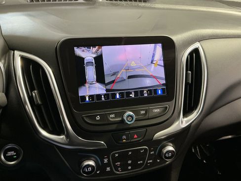 Used 2022 Chevrolet Equinox LT image 27