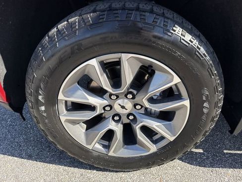 Used 2021 Chevrolet Silverado 1500 RST w/ Z71 Off-Road Package image 35