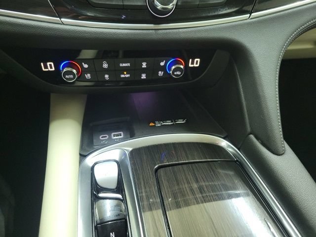 Used 2023 Buick Enclave Premium w/ Experience Buick Package FWD image 25