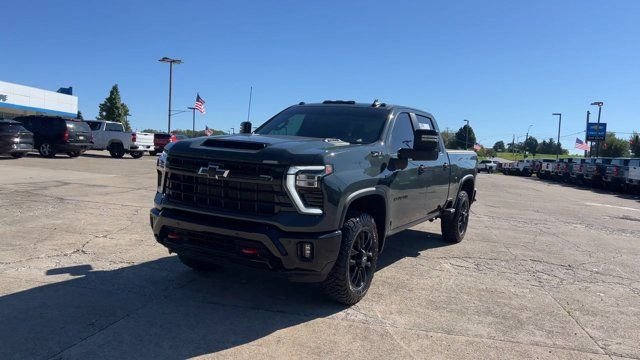 Used 2026 Chevrolet Silverado 2500 LT w/ Trail Boss Package AWD/4WD image 4