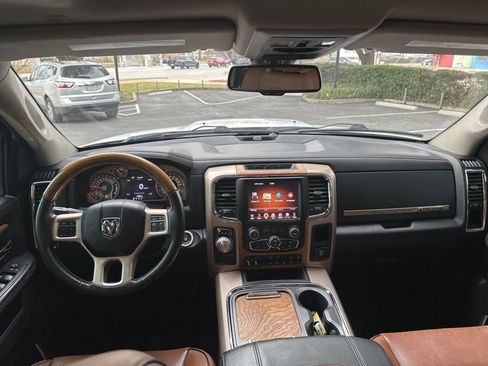 Used 2017 RAM 1500 Laramie Longhorn image 24