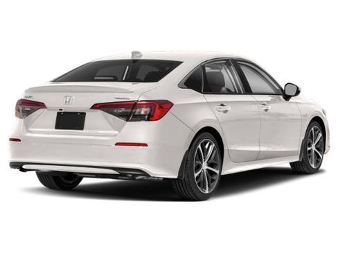 Used 2024 Honda Civic Touring image 2