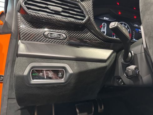 Used 2023 Lamborghini Urus Performante image 56