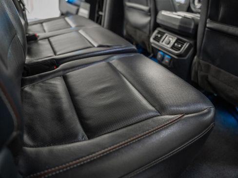 Used 2023 Ford F150 Lariat w/ Equipment Group 502A High image 40