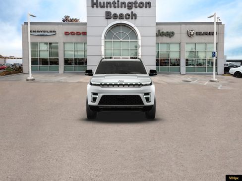 New 2026 Jeep Grand Wagoneer Limited w/ Premium Group II image 12