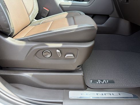 New 2026 GMC Sierra 1500 Denali image 17