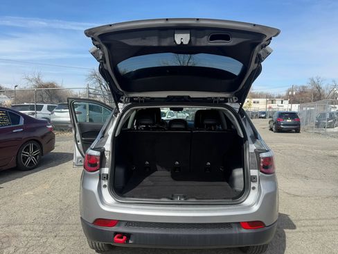 Used 2019 Jeep Compass Trailhawk AWD/4WD image 14