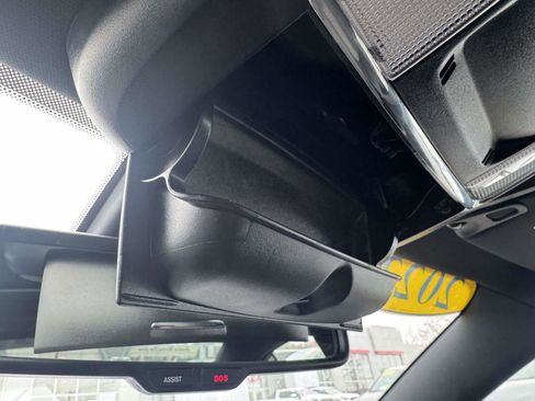 Used 2023 Dodge Charger R/T w/ Blacktop Package image 34