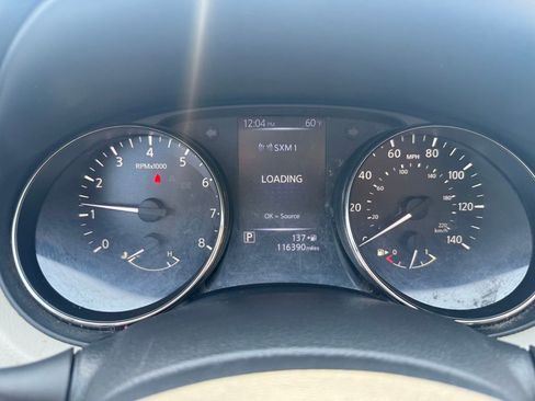 Used 2017 Nissan Rogue Sport SL image 17