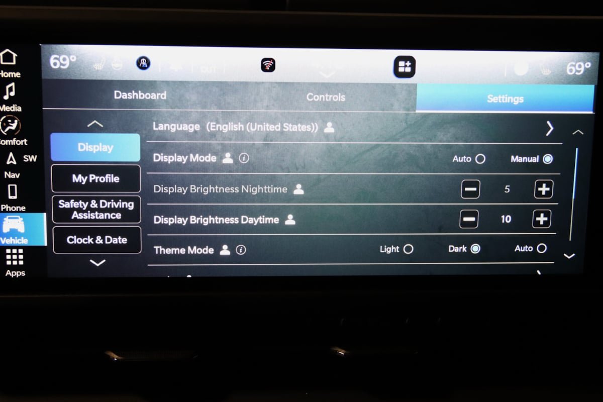 Used 2026 Jeep Gladiator Mojave AWD/4WD image 47
