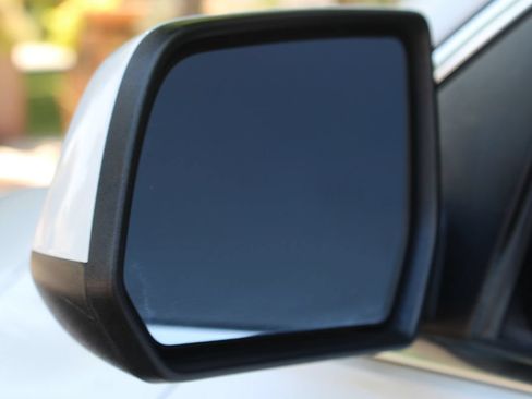 Used 2018 GMC Acadia SLE FWD image 45