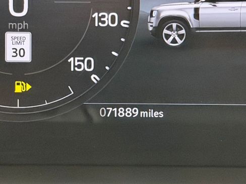 Used 2023 Land Rover Defender 130 First Edition AWD/4WD image 20