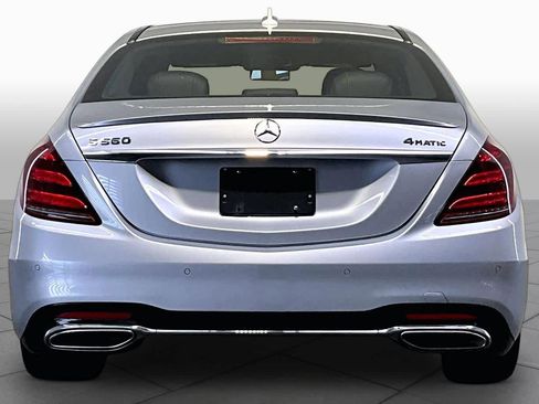 Used 2019 Mercedes-Benz S 560 4MATIC Sedan image 5