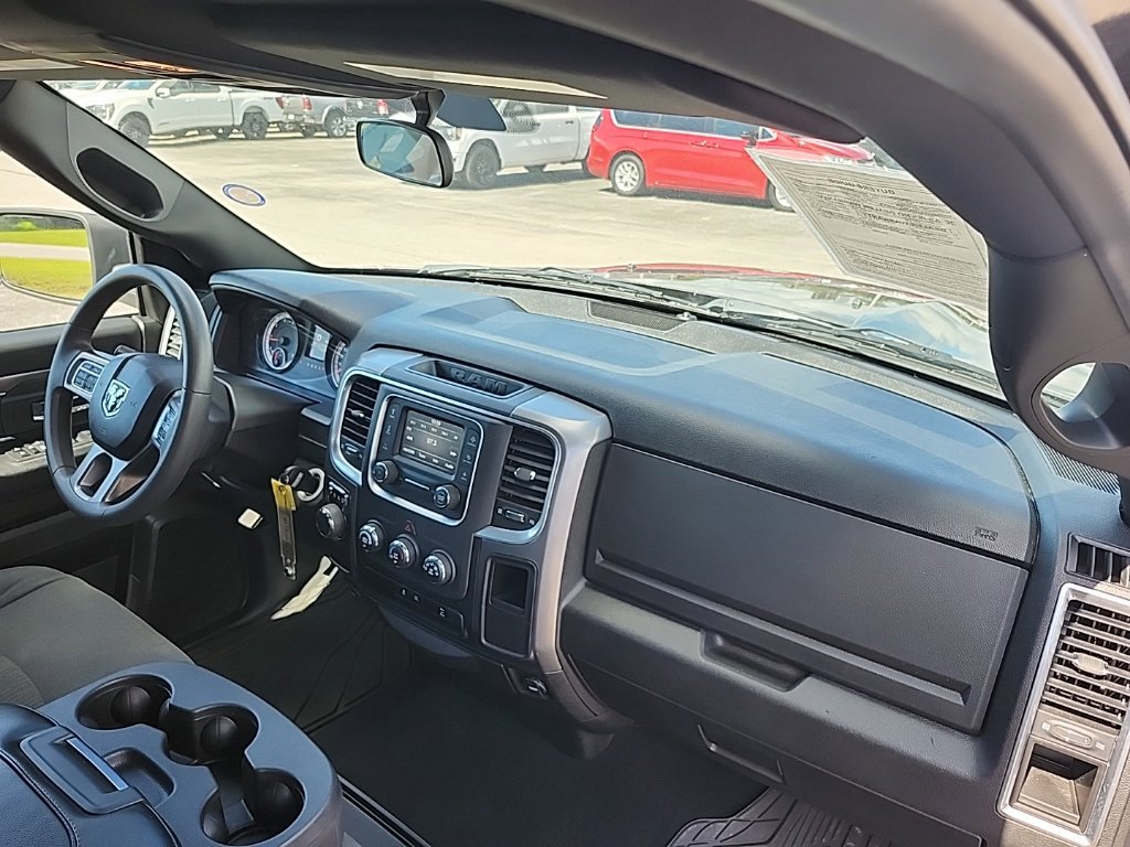 Certified 2024 RAM 1500 Warlock RWD image 30