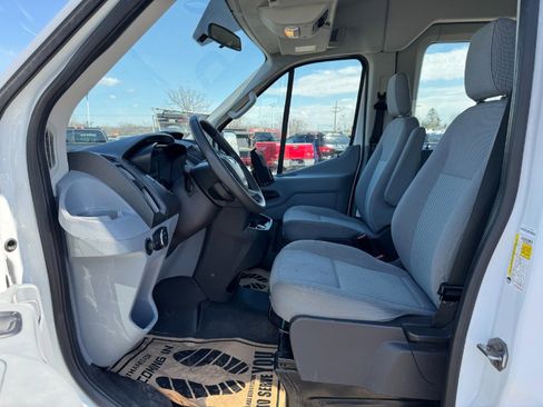 Used 2019 Ford Transit 150 XL RWD image 15