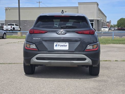 Used 2022 Hyundai Kona SE FWD image 6