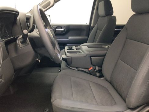 Used 2020 Chevrolet Silverado 1500 Custom w/ Custom Value Package RWD image 17