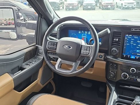 Used 2024 Ford F350 Lariat w/ Lariat Ultimate Package AWD/4WD image 14