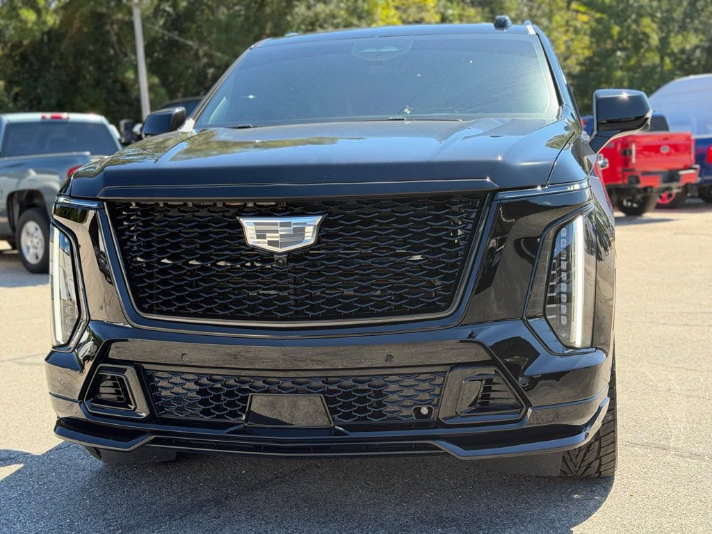 Used 2026 Cadillac Escalade V w/ LPO, ONYX Package AWD/4WD image 2