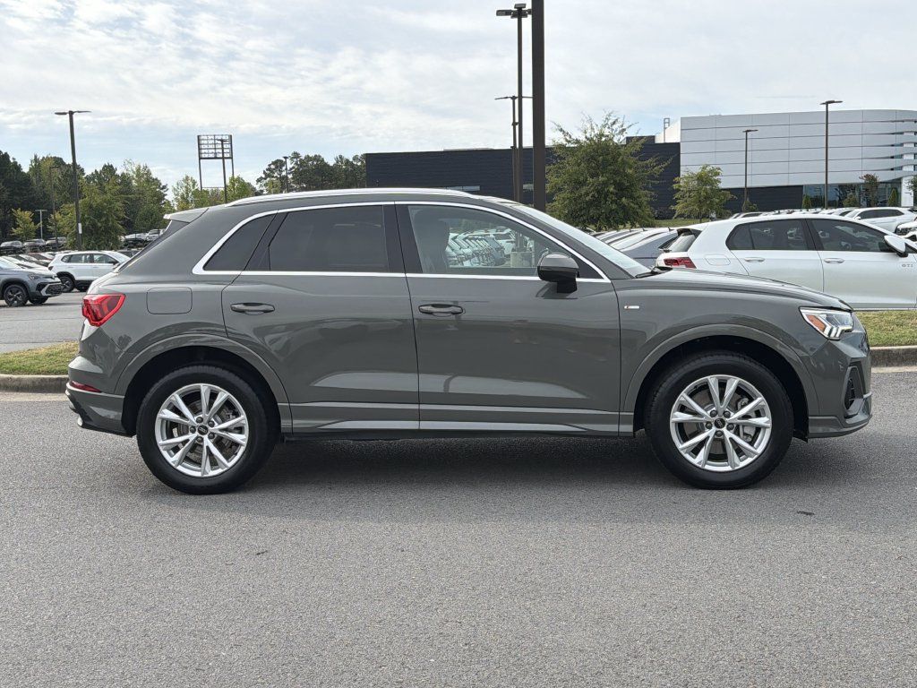 Used 2025 Audi Q3 2.0T Premium AWD/4WD image 6