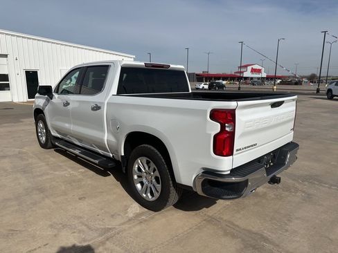 Used 2024 Chevrolet Silverado 1500 LTZ w/ Z71 Off-Road Package AWD/4WD image 34