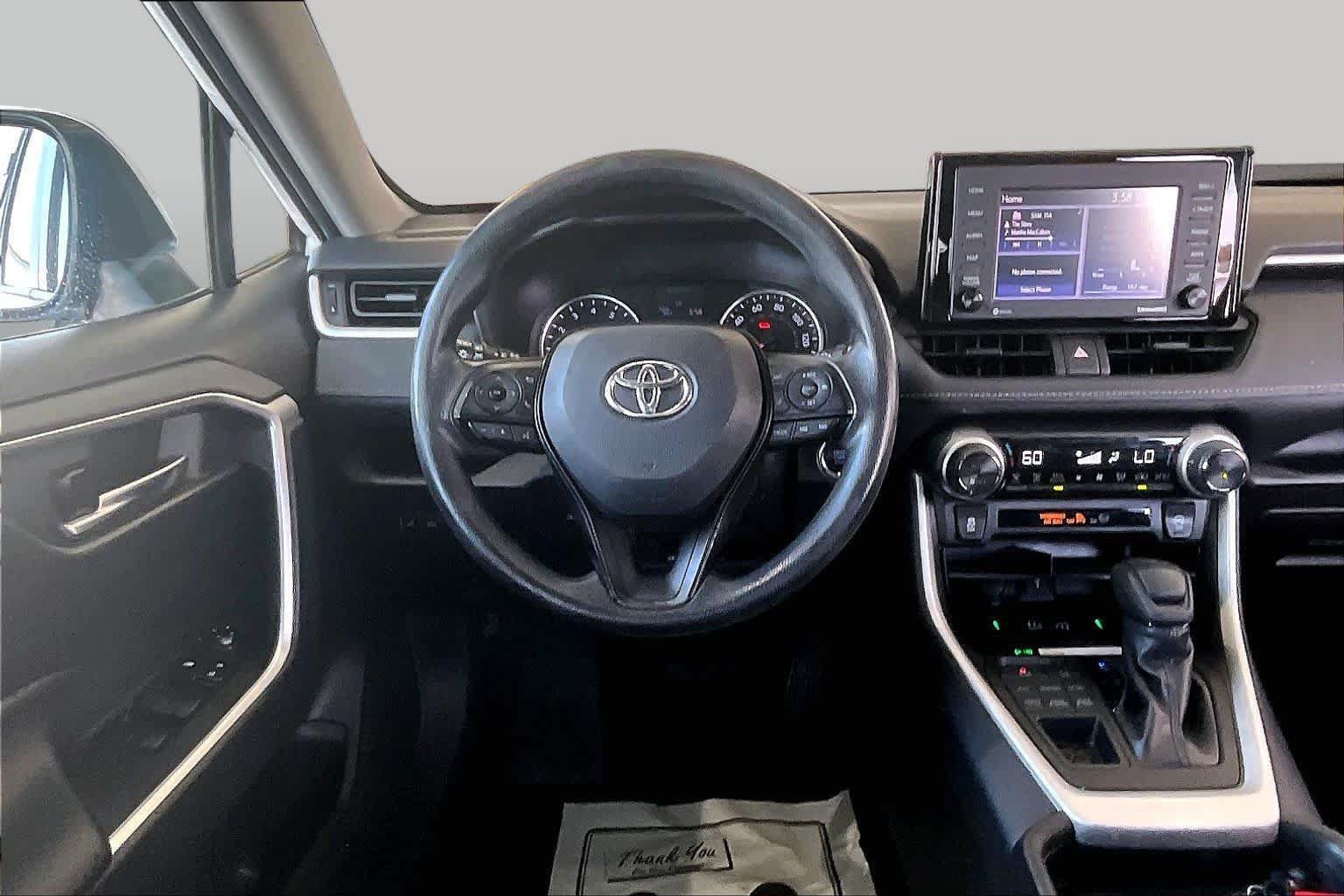 Used 2021 Toyota RAV4 XLE AWD/4WD image 6