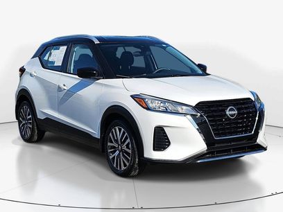 Used 2024 Nissan Kicks SV