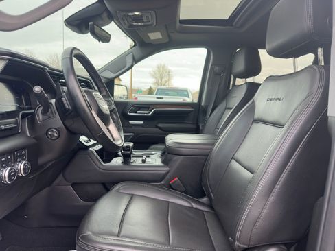 Used 2024 GMC Sierra 1500 Denali w/ Denali Reserve Package AWD/4WD image 5