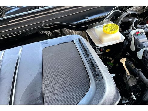 Used 2025 RAM 1500 Laramie image 35