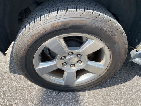 Used 2019 Chevrolet Tahoe Premier RWD image 10