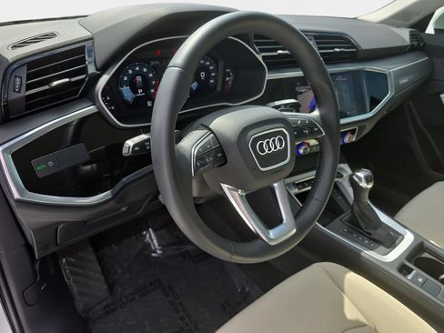Used 2022 Audi Q3 2.0T Premium AWD/4WD image 25