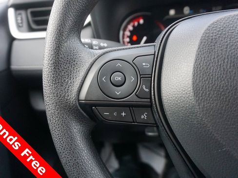 Certified 2025 Toyota RAV4 LE image 4