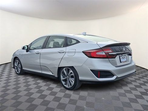 Certified 2018 Honda Clarity Touring image 4
