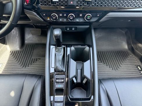 Used 2023 Honda Accord EX-L image 12