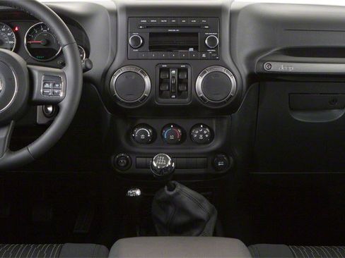 Used 2010 Jeep Wrangler Unlimited Sport AWD/4WD image 14