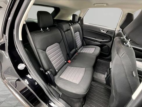 Used 2024 Ford Edge SE AWD/4WD image 27