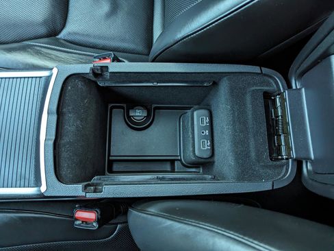 Used 2021 Chrysler 300 Touring L image 28