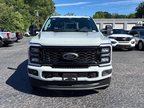 Used 2025 Ford F250 Lariat w/ Lariat Ultimate Package AWD/4WD image 2