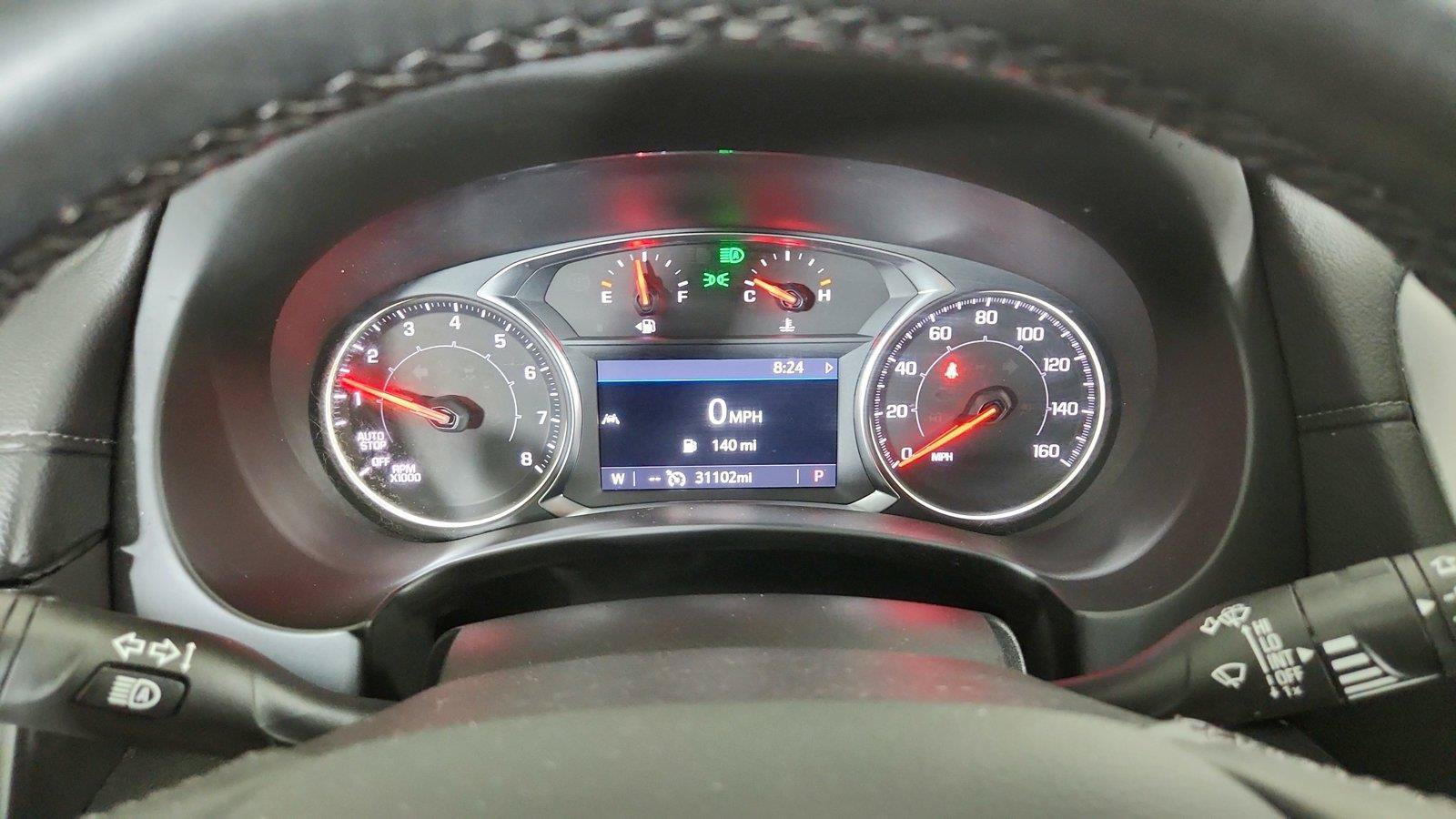 Used 2024 GMC Terrain SLT AWD/4WD image 32