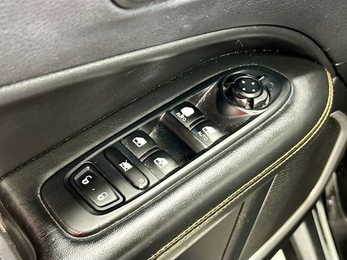 Used 2018 Jeep Compass Limited AWD/4WD image 18