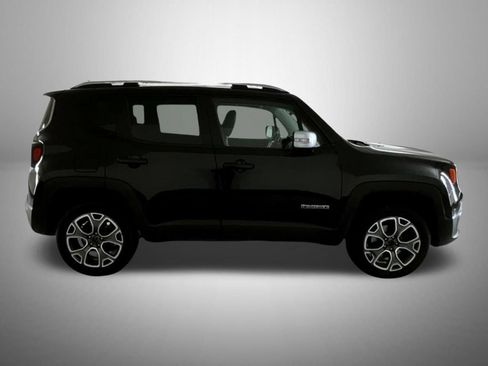 Used 2017 Jeep Renegade Limited AWD/4WD image 5