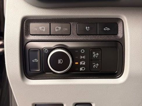 Certified 2024 Ford F450 Limited w/ FX4 Off-Road Package AWD/4WD image 10