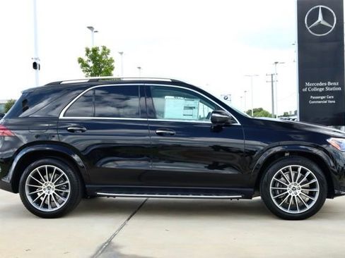New 2026 Mercedes-Benz GLE 450 GLE 450 image 2
