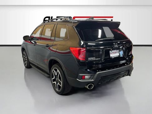 Used 2023 Honda Passport Elite image 5