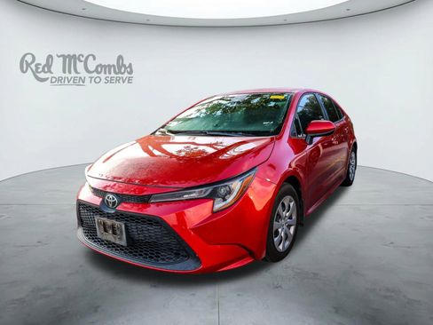 Used 2021 Toyota Corolla LE FWD image 1