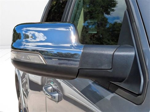 Used 2021 RAM 1500 Laramie w/ Off Road Group image 12