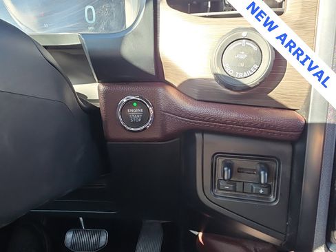 Used 2024 Ford Expedition Max Limited image 15